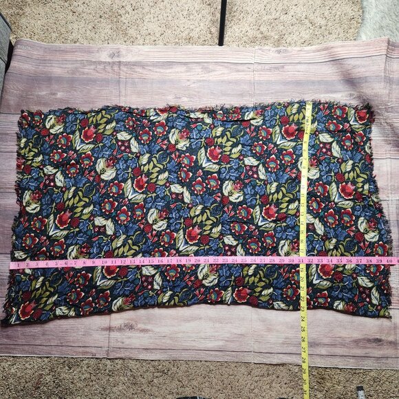 ⭐️ Boho Lagenlook Cottagecore Floral Patterned Fringe Scarf - Picture 2 of 5